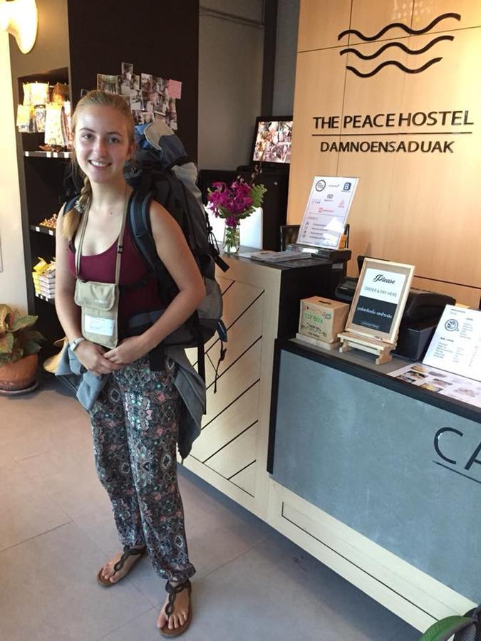 The Peace Hostel Damnoen Saduak Bagian luar foto